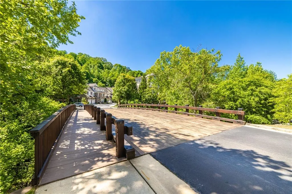 200 River Vista Drive Unit 238, Atlanta, Georgia 30339, 2 Bedrooms Bedrooms, ,2 BathroomsBathrooms,Residential,Sold,200 River Vista Drive Unit 238,6879879