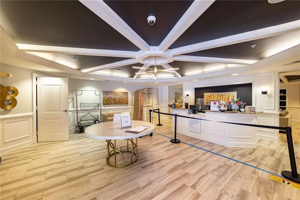 200 River Vista Drive Unit 238, Atlanta, Georgia 30339, 2 Bedrooms Bedrooms, ,2 BathroomsBathrooms,Residential,Sold,200 River Vista Drive Unit 238,6879879