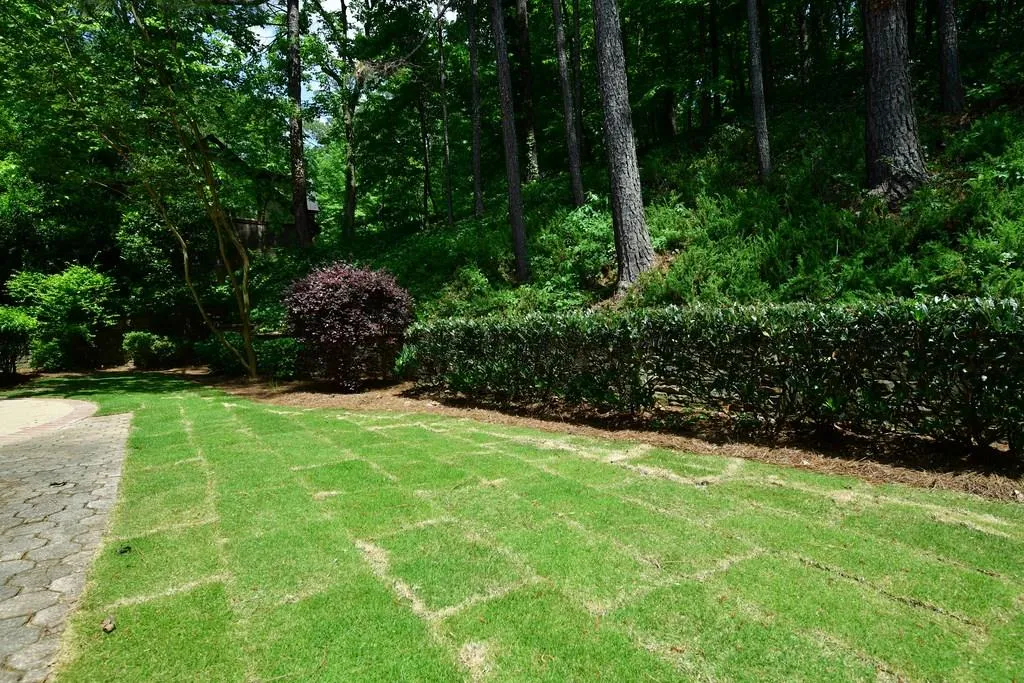 390 River Valley Road, Atlanta, Georgia 30328, 4 Bedrooms Bedrooms, ,4 BathroomsBathrooms,Residential,Sold,390 River Valley Road,6010545