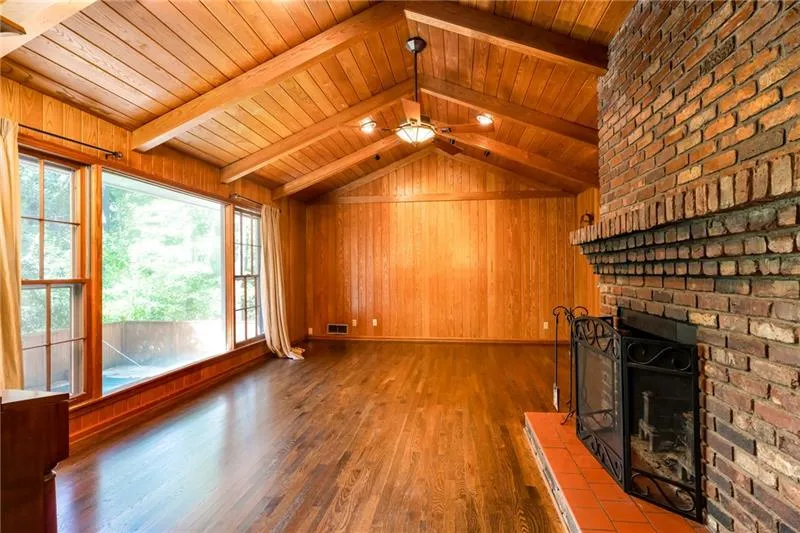 5280 Long Island Drive Nw, Atlanta, Georgia 30327, 5 Bedrooms Bedrooms, ,4 BathroomsBathrooms,Residential,Sold,5280 Long Island Drive Nw,6636034