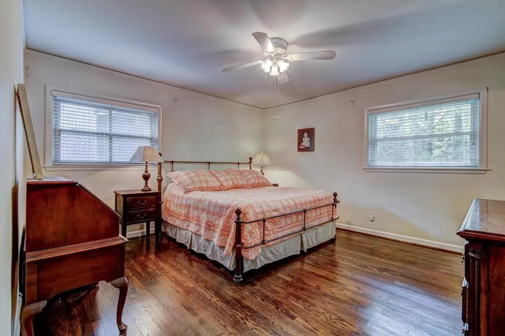 705 Glenforest Road, Atlanta, Georgia 30328, 3 Bedrooms Bedrooms, ,2 BathroomsBathrooms,Residential,Sold,705 Glenforest Road,5930722