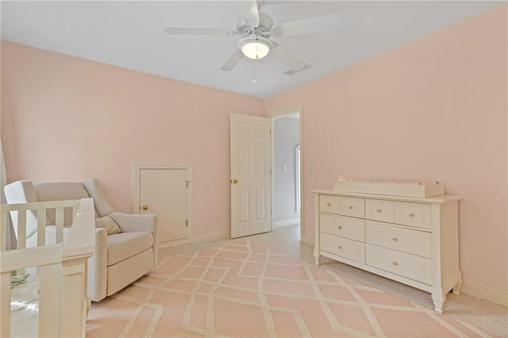 6410 Glen Oaks Lane, Sandy Springs, Georgia 30328, 4 Bedrooms Bedrooms, ,3 BathroomsBathrooms,Residential,Sold,6410 Glen Oaks Lane,7183468