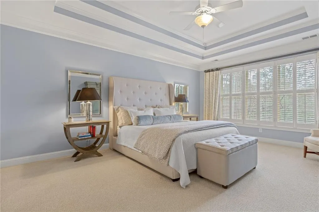6410 Glen Oaks Lane, Sandy Springs, Georgia 30328, 4 Bedrooms Bedrooms, ,3 BathroomsBathrooms,Residential,Sold,6410 Glen Oaks Lane,7183468