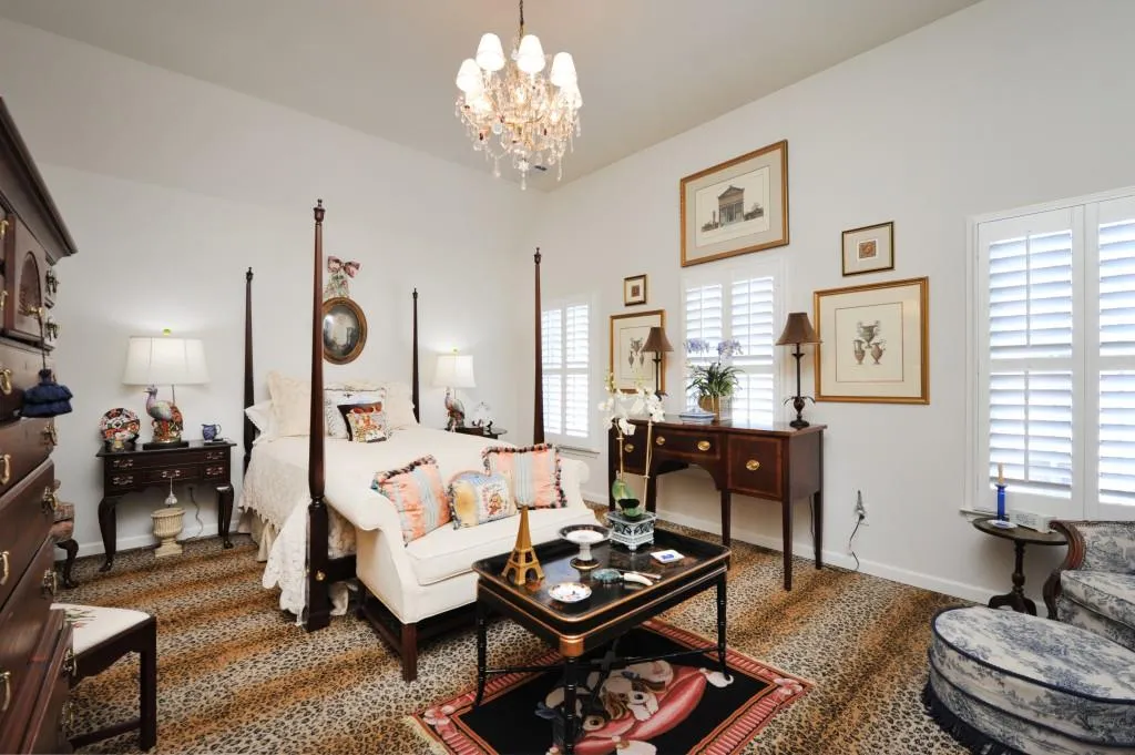 195 Mystic Court, Sandy Springs, Georgia 30342, 3 Bedrooms Bedrooms, ,3 BathroomsBathrooms,Residential,Sold,195 Mystic Court,6864408