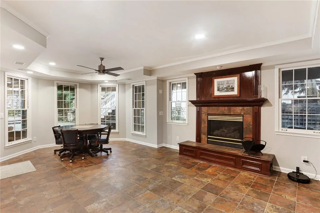 40 Old Stratton Chase, Atlanta, Georgia 30328, 5 Bedrooms Bedrooms, ,5 BathroomsBathrooms,Residential,Sold,40 Old Stratton Chase,6865254