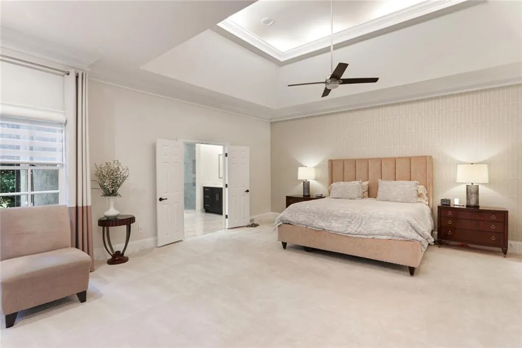 40 Old Stratton Chase, Atlanta, Georgia 30328, 5 Bedrooms Bedrooms, ,5 BathroomsBathrooms,Residential,Sold,40 Old Stratton Chase,6865254