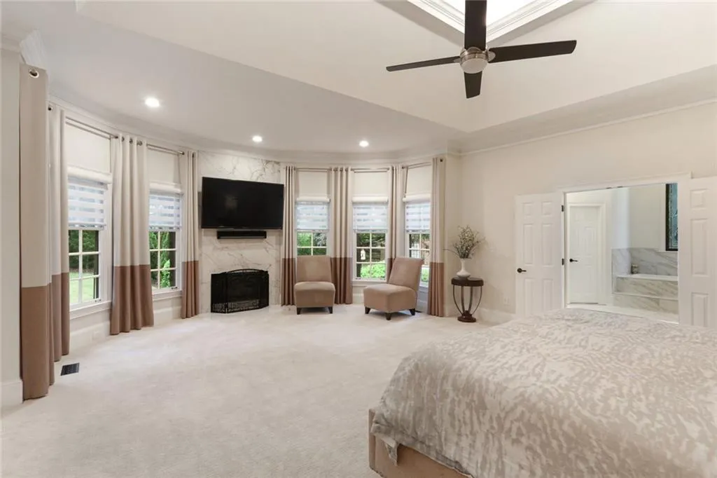 40 Old Stratton Chase, Atlanta, Georgia 30328, 5 Bedrooms Bedrooms, ,5 BathroomsBathrooms,Residential,Sold,40 Old Stratton Chase,6865254
