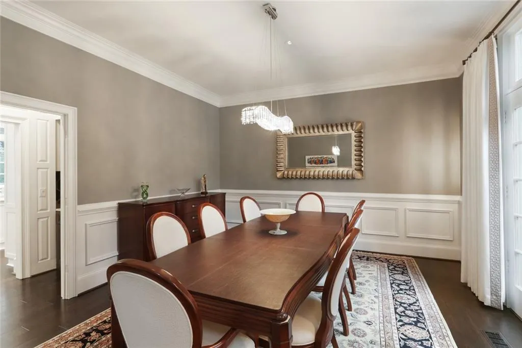 40 Old Stratton Chase, Atlanta, Georgia 30328, 5 Bedrooms Bedrooms, ,5 BathroomsBathrooms,Residential,Sold,40 Old Stratton Chase,6865254