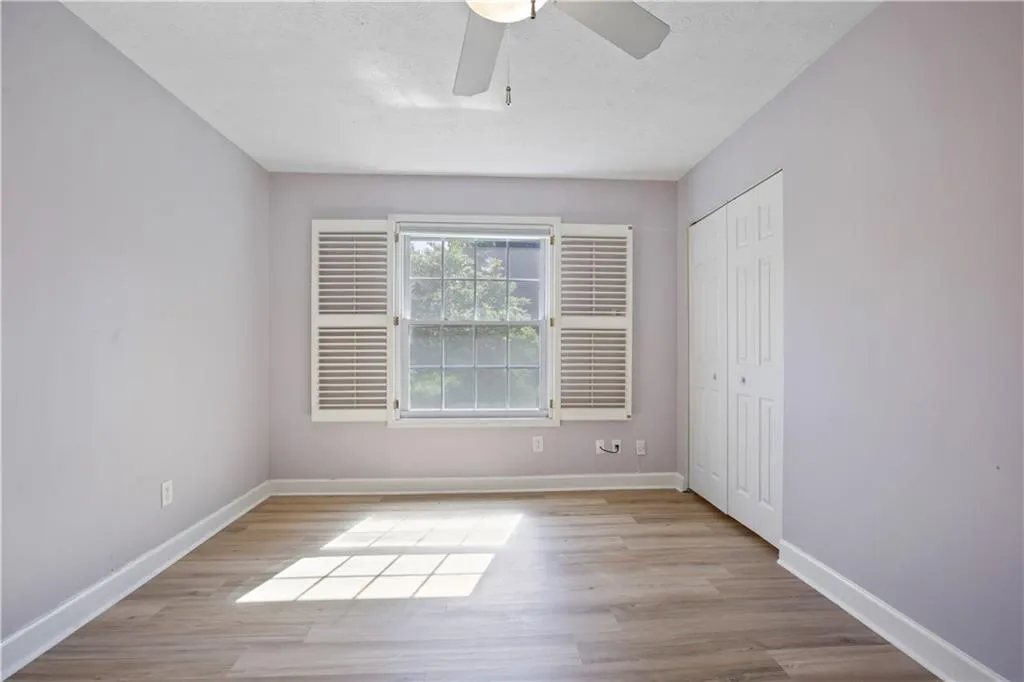 6407 Park Avenue Unit G4, Atlanta, Georgia 30342, 2 Bedrooms Bedrooms, ,1 BathroomBathrooms,Residential,Sold,6407 Park Avenue Unit G4,7374058