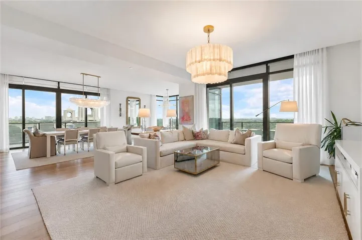 2520 Peachtree Road Nw Unit 1603, Atlanta, Georgia 30305