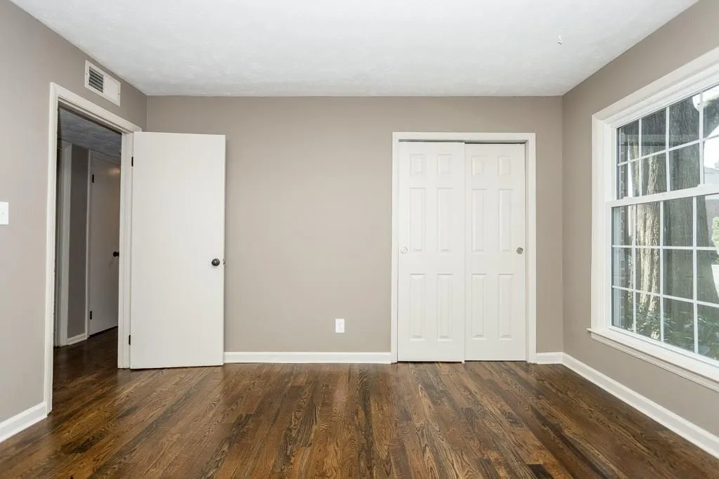 6700 Roswell Road Unit 11a, Atlanta, Georgia 30328, 3 Bedrooms Bedrooms, ,2 BathroomsBathrooms,Residential,Sold,6700 Roswell Road Unit 11a,5980056