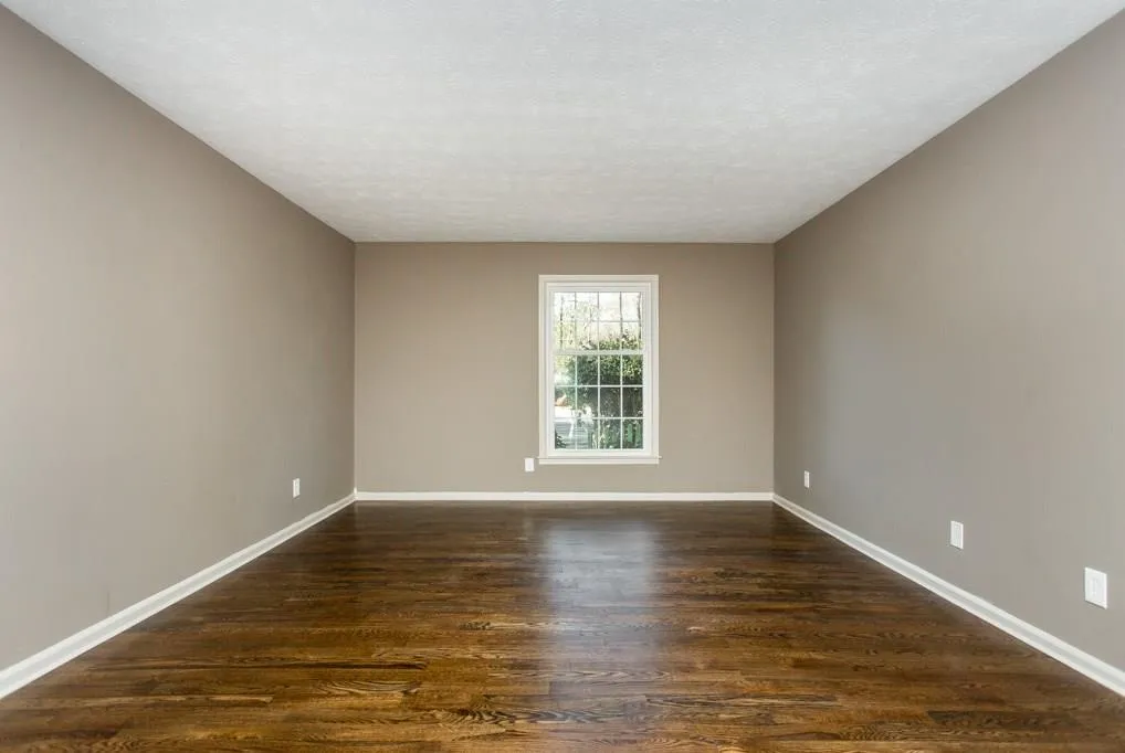 6700 Roswell Road Unit 11a, Atlanta, Georgia 30328, 3 Bedrooms Bedrooms, ,2 BathroomsBathrooms,Residential,Sold,6700 Roswell Road Unit 11a,5980056