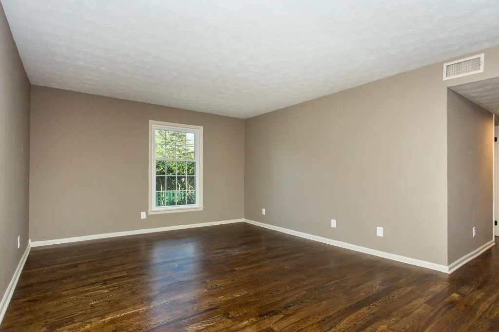 6700 Roswell Road Unit 11a, Atlanta, Georgia 30328, 3 Bedrooms Bedrooms, ,2 BathroomsBathrooms,Residential,Sold,6700 Roswell Road Unit 11a,5980056