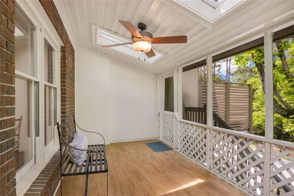 5680 River Oaks Place, Atlanta, Georgia 30327, 2 Bedrooms Bedrooms, ,2 BathroomsBathrooms,Residential,Sold,5680 River Oaks Place,7042879