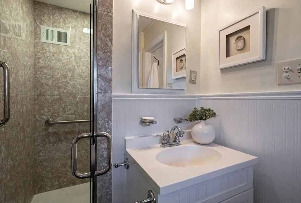 4542 Meadow Valley Drive, Atlanta, Georgia 30342, 4 Bedrooms Bedrooms, ,3 BathroomsBathrooms,Residential,Sold,4542 Meadow Valley Drive,7017761 4542 Meadow Valley Drive, Atlanta, Georgia 30342, 4 Bedrooms Bedrooms, ,3 BathroomsBathrooms,Residential,Sold,4542 Meadow Valley Drive,7017761