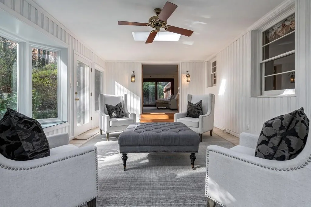 4542 Meadow Valley Drive, Atlanta, Georgia 30342, 4 Bedrooms Bedrooms, ,3 BathroomsBathrooms,Residential,Sold,4542 Meadow Valley Drive,7017761 4542 Meadow Valley Drive, Atlanta, Georgia 30342, 4 Bedrooms Bedrooms, ,3 BathroomsBathrooms,Residential,Sold,4542 Meadow Valley Drive,7017761