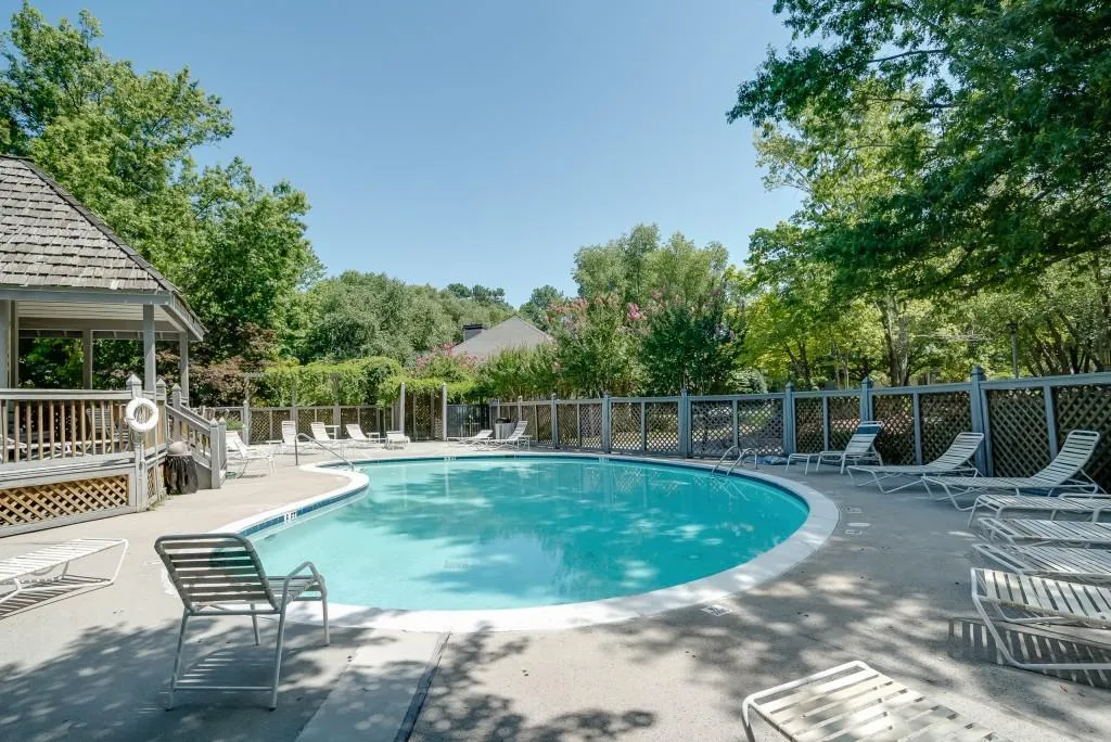 212 Abingdon Way Unit 212, Atlanta, Georgia 30328, 1 Bedroom Bedrooms, ,1 BathroomBathrooms,Residential,Sold,212 Abingdon Way Unit 212,5723463