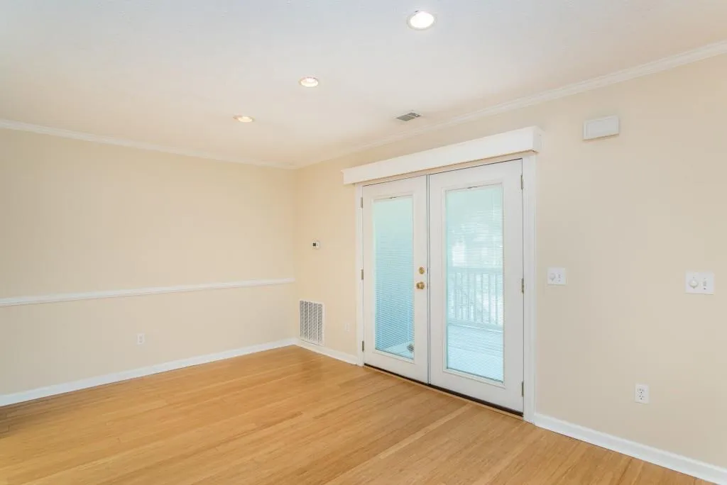 212 Abingdon Way Unit 212, Atlanta, Georgia 30328, 1 Bedroom Bedrooms, ,1 BathroomBathrooms,Residential,Sold,212 Abingdon Way Unit 212,5723463