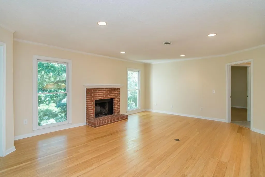212 Abingdon Way Unit 212, Atlanta, Georgia 30328, 1 Bedroom Bedrooms, ,1 BathroomBathrooms,Residential,Sold,212 Abingdon Way Unit 212,5723463