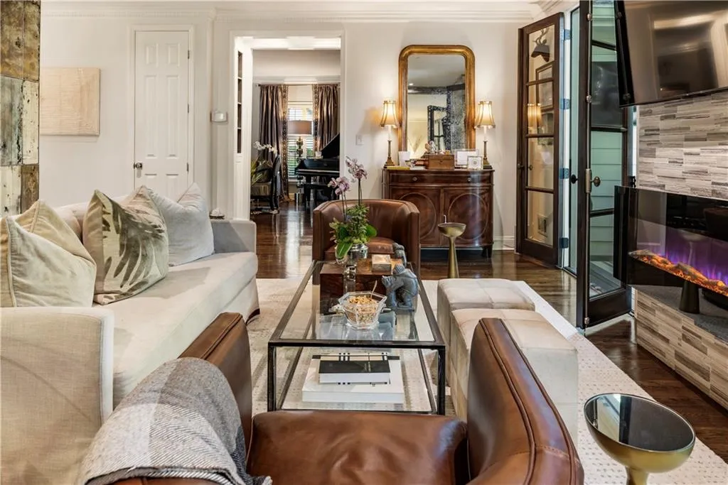 20 Pointe Terrace Se, Atlanta, Georgia 30339, 3 Bedrooms Bedrooms, ,2 BathroomsBathrooms,Residential,For Sale,20 Pointe Terrace Se,7666880