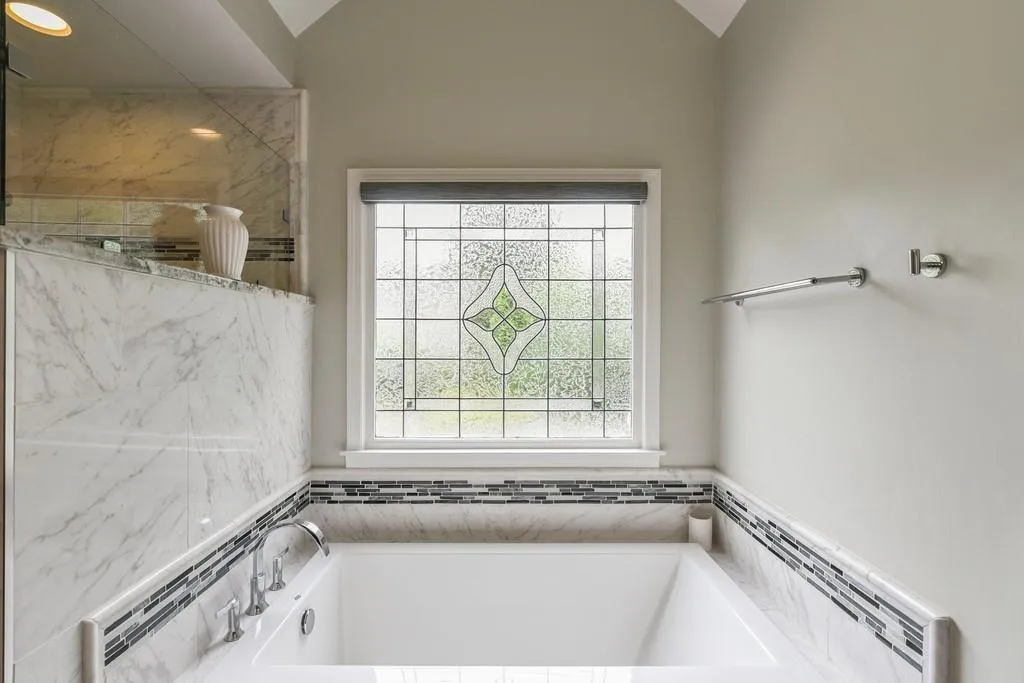 205 Summerhouse Lane, Sandy Springs, Georgia 30350, 5 Bedrooms Bedrooms, ,5 BathroomsBathrooms,Residential,Sold,205 Summerhouse Lane,6731993