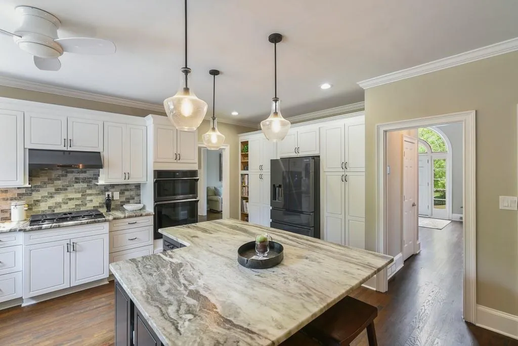 205 Summerhouse Lane, Sandy Springs, Georgia 30350, 5 Bedrooms Bedrooms, ,5 BathroomsBathrooms,Residential,Sold,205 Summerhouse Lane,6731993
