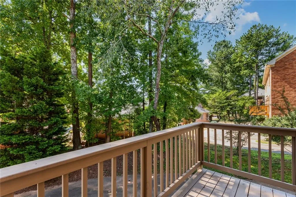 9010 Carroll Manor Drive, Sandy Springs, Georgia 30350, 3 Bedrooms Bedrooms, ,2 BathroomsBathrooms,Residential,Sold,9010 Carroll Manor Drive,6782749