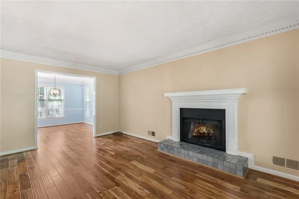 9010 Carroll Manor Drive, Sandy Springs, Georgia 30350, 3 Bedrooms Bedrooms, ,2 BathroomsBathrooms,Residential,Sold,9010 Carroll Manor Drive,6782749