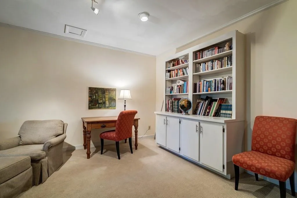 5684 River Oaks Place, Atlanta, Georgia 30327, 3 Bedrooms Bedrooms, ,2 BathroomsBathrooms,Residential,Sold,5684 River Oaks Place,6879250