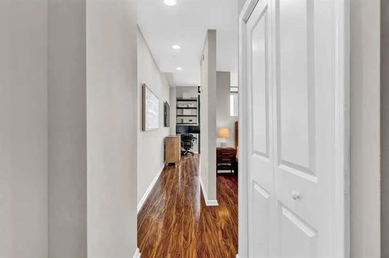 3040 Peachtree Road Nw Unit 1605, Atlanta, Georgia 30305, 1 Bedroom Bedrooms, 0 ,1 BathroomBathrooms,Residential,For Sale,3040 Peachtree Road Nw Unit 1605,7702532