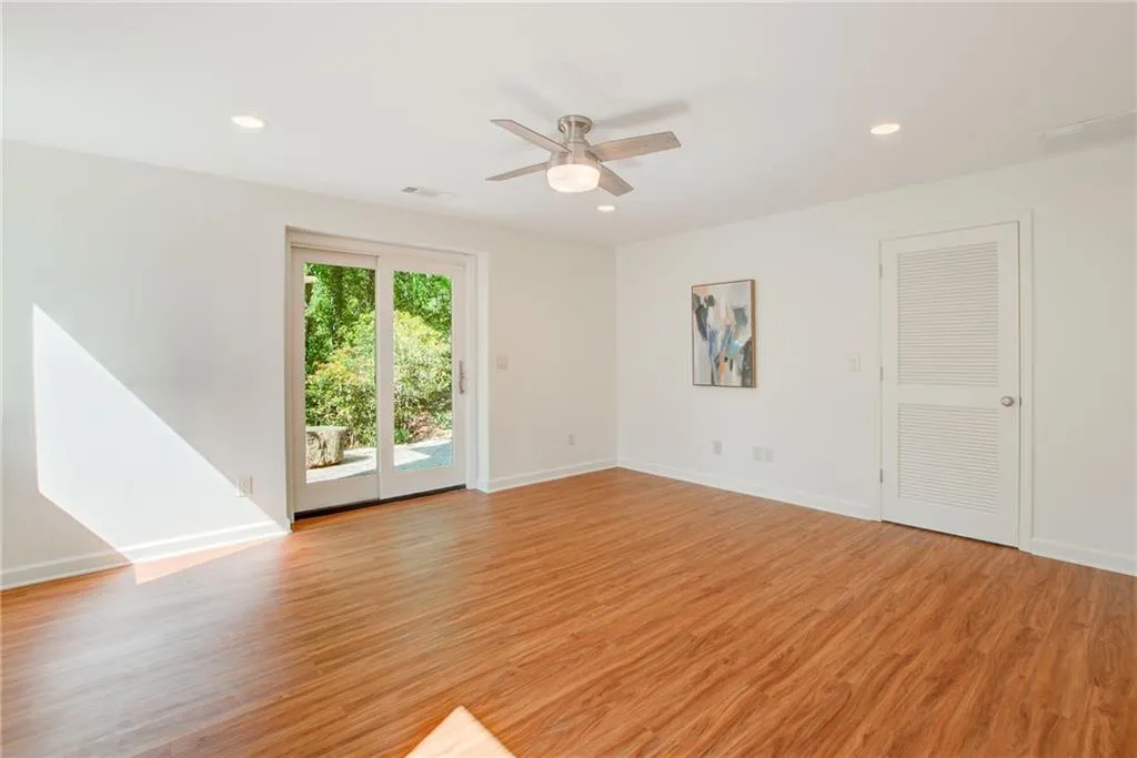 530 Timber Valley Road, Atlanta, Georgia 30342, 4 Bedrooms Bedrooms, ,4 BathroomsBathrooms,Residential,Sold,530 Timber Valley Road,7034077