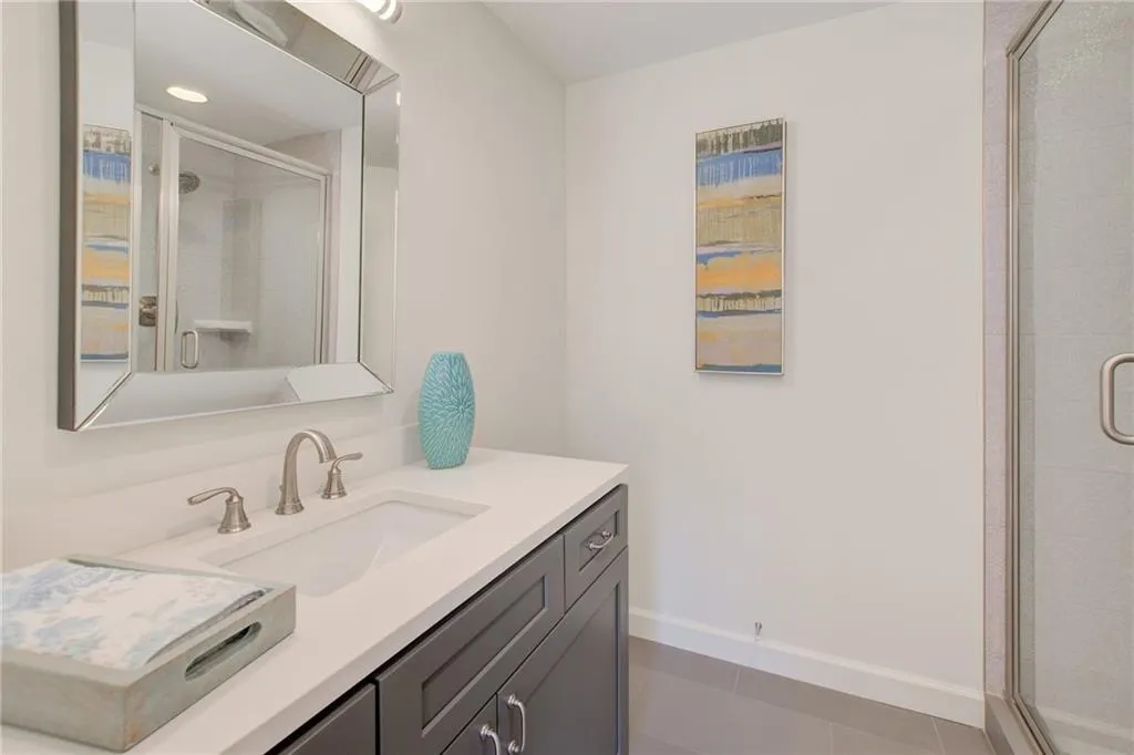 530 Timber Valley Road, Atlanta, Georgia 30342, 4 Bedrooms Bedrooms, ,4 BathroomsBathrooms,Residential,Sold,530 Timber Valley Road,7034077