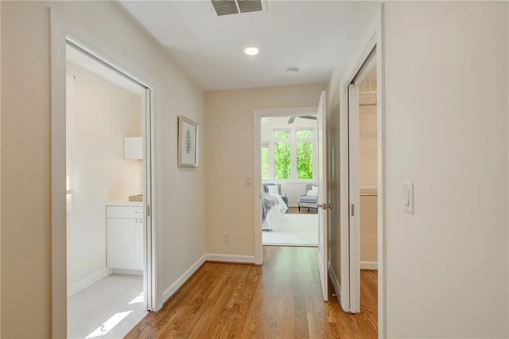 530 Timber Valley Road, Atlanta, Georgia 30342, 4 Bedrooms Bedrooms, ,4 BathroomsBathrooms,Residential,Sold,530 Timber Valley Road,7034077