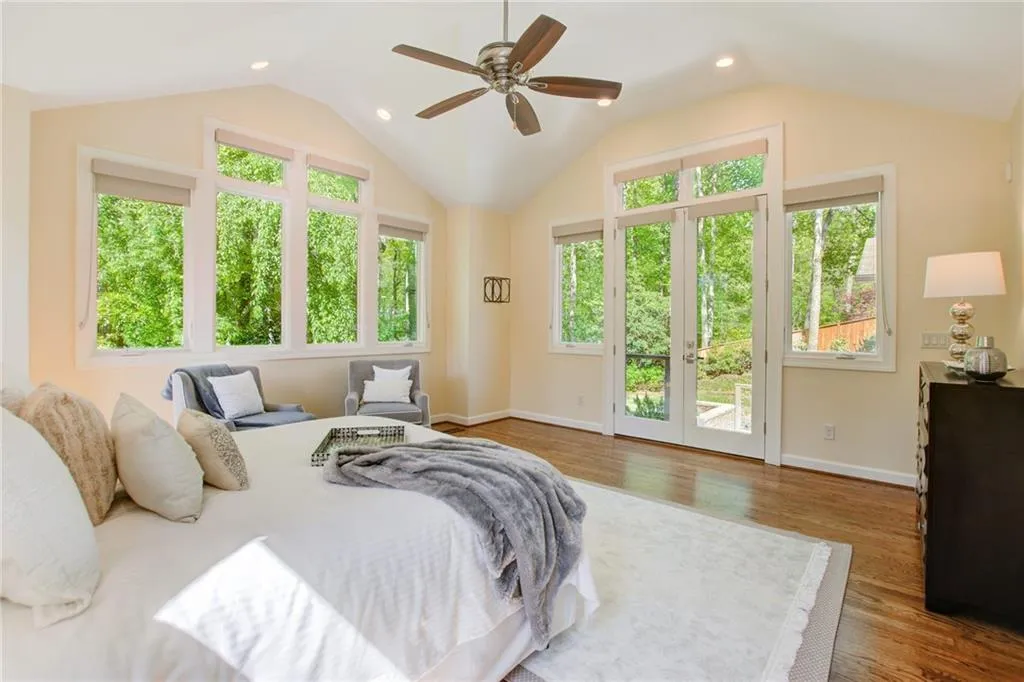 530 Timber Valley Road, Atlanta, Georgia 30342, 4 Bedrooms Bedrooms, ,4 BathroomsBathrooms,Residential,Sold,530 Timber Valley Road,7034077