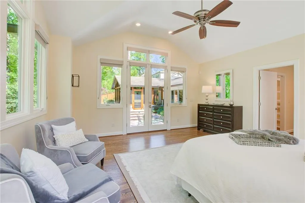 530 Timber Valley Road, Atlanta, Georgia 30342, 4 Bedrooms Bedrooms, ,4 BathroomsBathrooms,Residential,Sold,530 Timber Valley Road,7034077