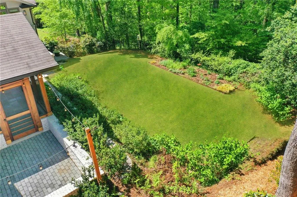 530 Timber Valley Road, Atlanta, Georgia 30342, 4 Bedrooms Bedrooms, ,4 BathroomsBathrooms,Residential,Sold,530 Timber Valley Road,7034077