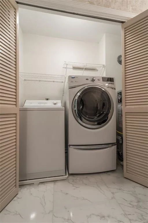 205 Abingdon Way Unit 205, Atlanta, Georgia 30328, 1 Bedroom Bedrooms, ,1 BathroomBathrooms,Residential,Sold,205 Abingdon Way Unit 205,5692815