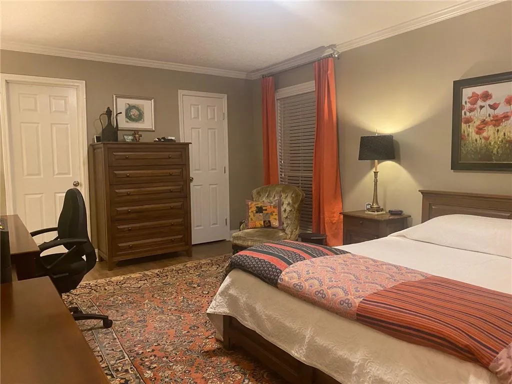 6851 Roswell Road Unit K16, Atlanta, Georgia 30328, 3 Bedrooms Bedrooms, ,2 BathroomsBathrooms,Residential,Sold,6851 Roswell Road Unit K16,7396052