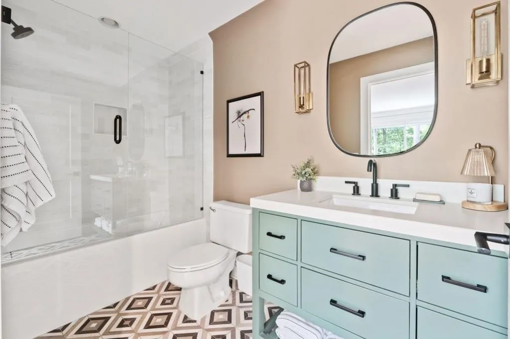 5800 Waters Edge Trail