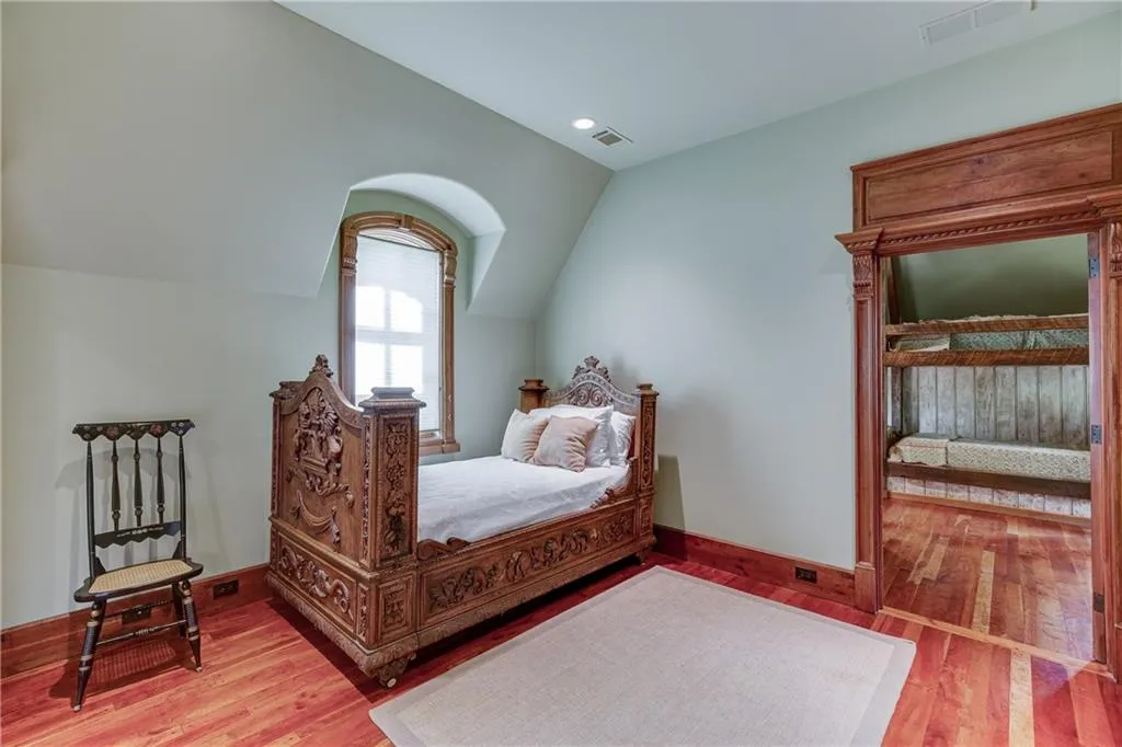 515 Chestnut Rose Lane, Sandy Springs, Georgia 30327, 6 Bedrooms Bedrooms, ,6 BathroomsBathrooms,Residential,Sold,515 Chestnut Rose Lane,6783148 515 Chestnut Rose Lane, Sandy Springs, Georgia 30327, 6 Bedrooms Bedrooms, ,6 BathroomsBathrooms,Residential,Sold,515 Chestnut Rose Lane,6783148