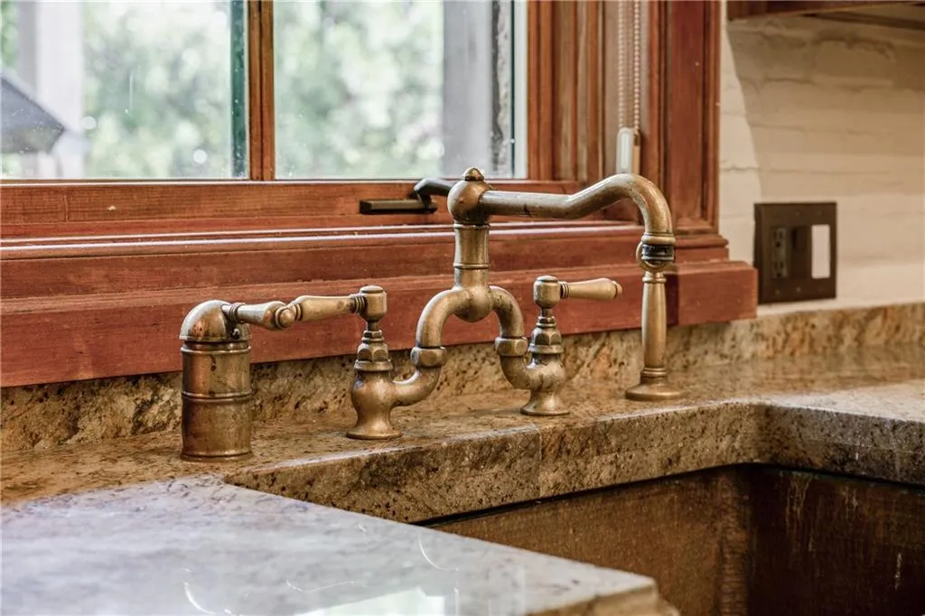 515 Chestnut Rose Lane, Sandy Springs, Georgia 30327, 6 Bedrooms Bedrooms, ,6 BathroomsBathrooms,Residential,Sold,515 Chestnut Rose Lane,6783148 515 Chestnut Rose Lane, Sandy Springs, Georgia 30327, 6 Bedrooms Bedrooms, ,6 BathroomsBathrooms,Residential,Sold,515 Chestnut Rose Lane,6783148