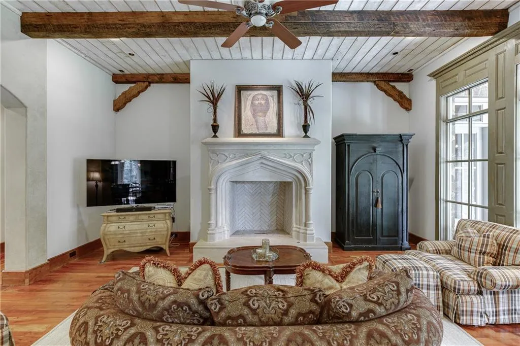 515 Chestnut Rose Lane, Sandy Springs, Georgia 30327, 6 Bedrooms Bedrooms, ,6 BathroomsBathrooms,Residential,Sold,515 Chestnut Rose Lane,6783148 515 Chestnut Rose Lane, Sandy Springs, Georgia 30327, 6 Bedrooms Bedrooms, ,6 BathroomsBathrooms,Residential,Sold,515 Chestnut Rose Lane,6783148