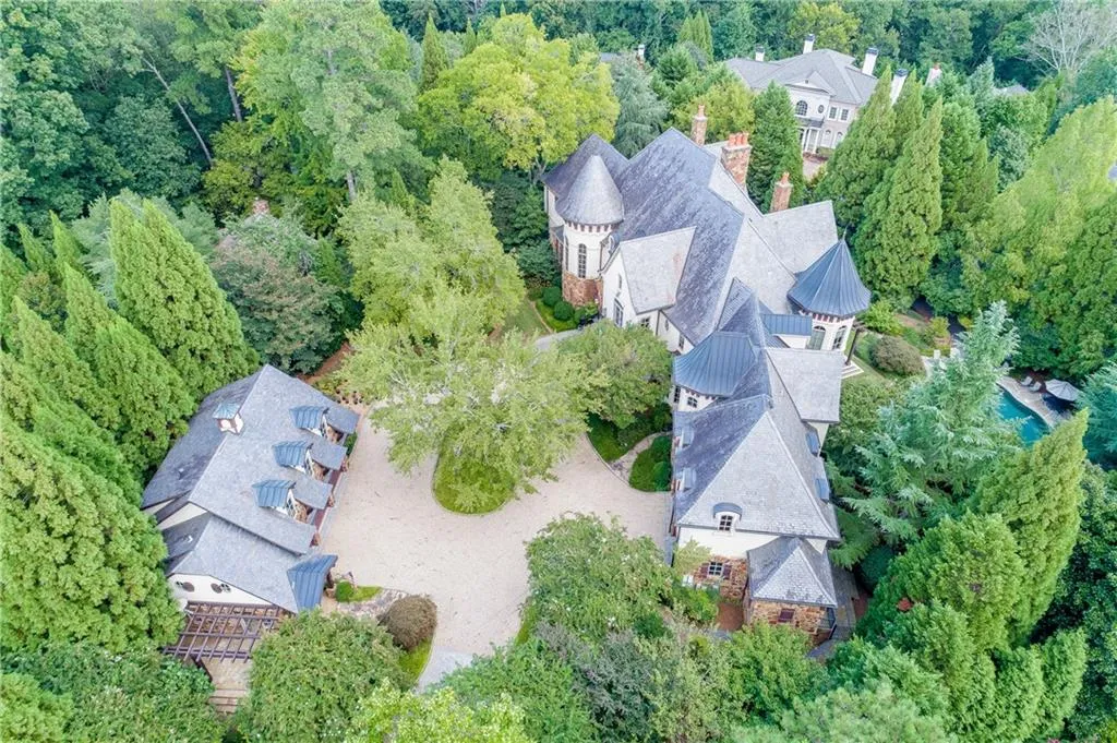 515 Chestnut Rose Lane, Sandy Springs, Georgia 30327, 6 Bedrooms Bedrooms, ,6 BathroomsBathrooms,Residential,Sold,515 Chestnut Rose Lane,6783148 515 Chestnut Rose Lane, Sandy Springs, Georgia 30327, 6 Bedrooms Bedrooms, ,6 BathroomsBathrooms,Residential,Sold,515 Chestnut Rose Lane,6783148