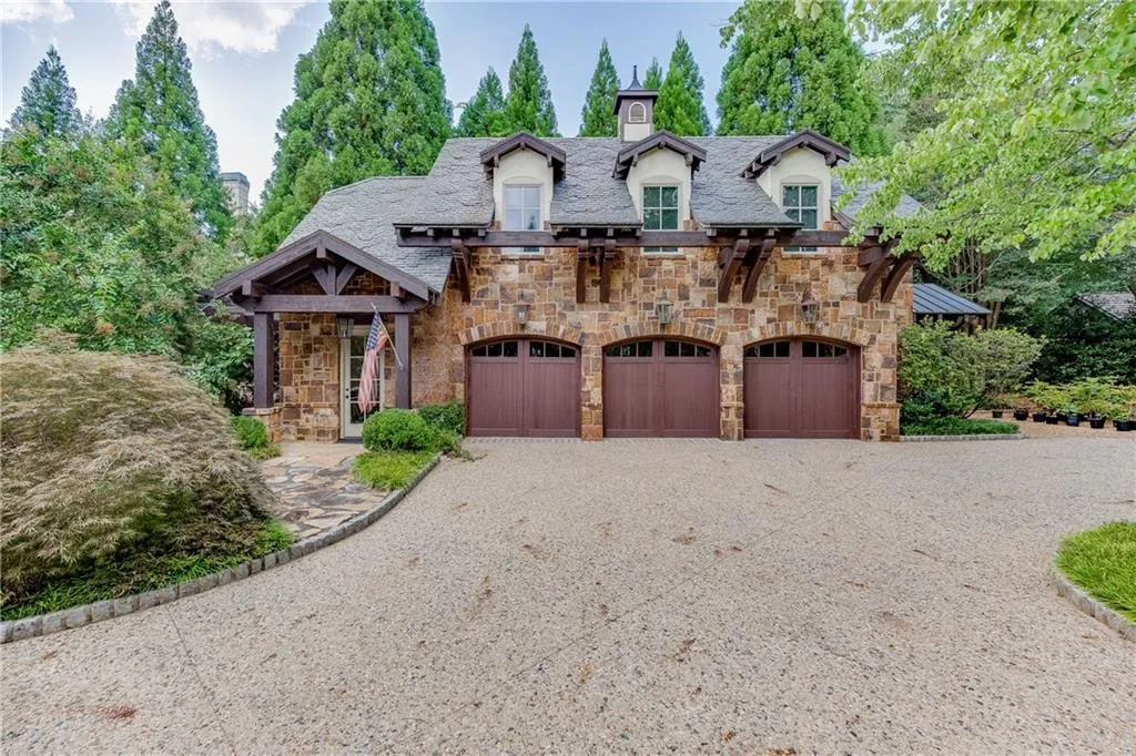 515 Chestnut Rose Lane, Sandy Springs, Georgia 30327, 6 Bedrooms Bedrooms, ,6 BathroomsBathrooms,Residential,Sold,515 Chestnut Rose Lane,6783148 515 Chestnut Rose Lane, Sandy Springs, Georgia 30327, 6 Bedrooms Bedrooms, ,6 BathroomsBathrooms,Residential,Sold,515 Chestnut Rose Lane,6783148