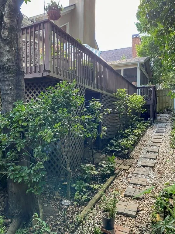 200 Grosvenor Place, Atlanta, Georgia 30328, 4 Bedrooms Bedrooms, ,3 BathroomsBathrooms,Residential,Sold,200 Grosvenor Place,6906054