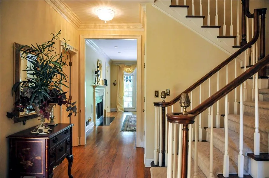 4460 Paces Battle Nw, Atlanta, Georgia 30327, 5 Bedrooms Bedrooms, ,4 BathroomsBathrooms,Residential,Sold,4460 Paces Battle Nw,5691651