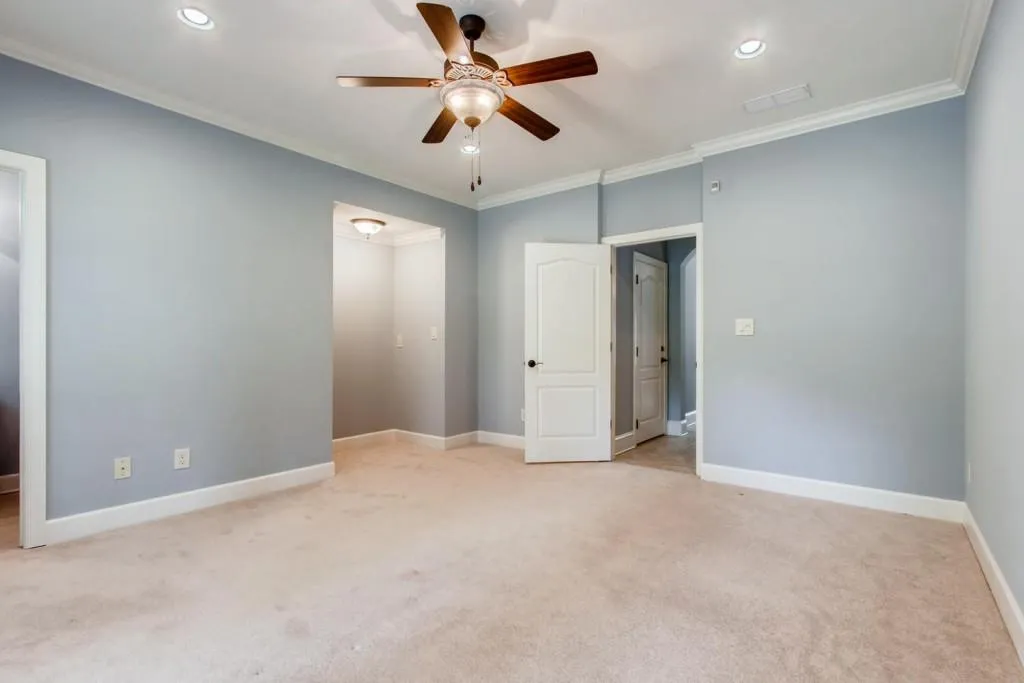 927 Boudreau Court, Atlanta, Georgia 30328, 2 Bedrooms Bedrooms, ,3 BathroomsBathrooms,Residential,Sold,927 Boudreau Court,6554998