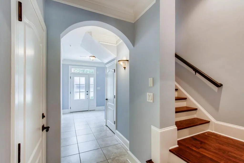 927 Boudreau Court, Atlanta, Georgia 30328, 2 Bedrooms Bedrooms, ,3 BathroomsBathrooms,Residential,Sold,927 Boudreau Court,6554998
