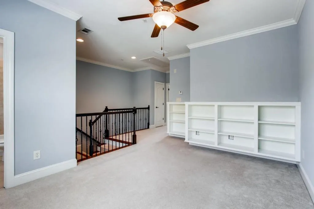 927 Boudreau Court, Atlanta, Georgia 30328, 2 Bedrooms Bedrooms, ,3 BathroomsBathrooms,Residential,Sold,927 Boudreau Court,6554998