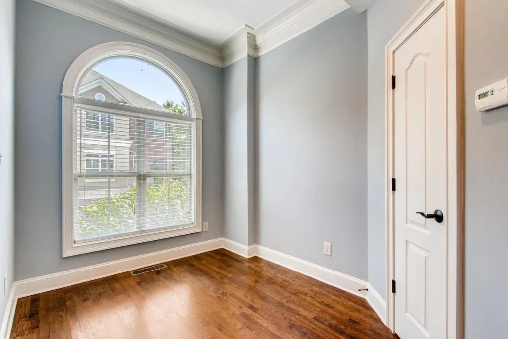 927 Boudreau Court, Atlanta, Georgia 30328, 2 Bedrooms Bedrooms, ,3 BathroomsBathrooms,Residential,Sold,927 Boudreau Court,6554998